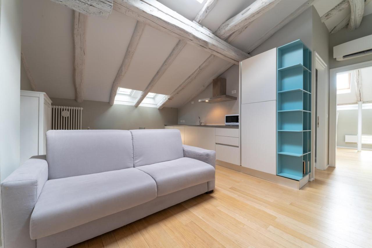 Tribunali Suite De Charme Bologna Bagian luar foto